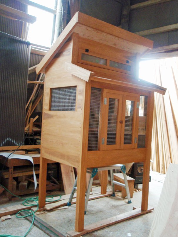 鶏小屋の製作 犬小屋製作工房kの犬小屋ブログ